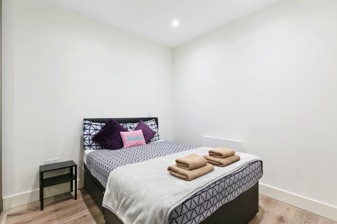 Mondial Apartments At Heathrow Harmondsworth Dış mekan fotoğraf