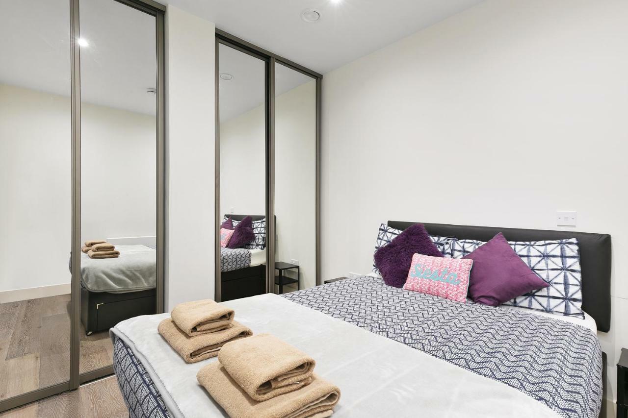 Mondial Apartments At Heathrow Harmondsworth Dış mekan fotoğraf