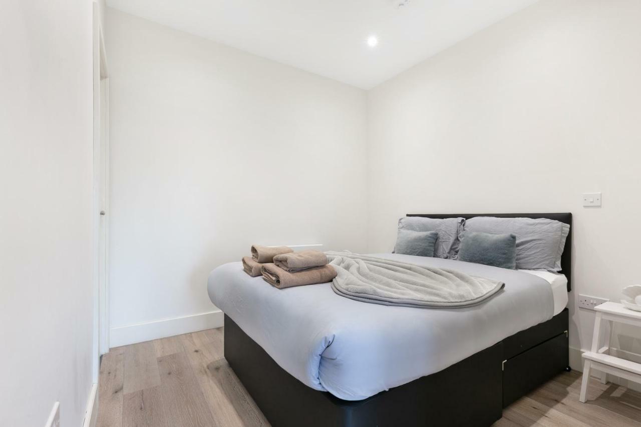 Mondial Apartments At Heathrow Harmondsworth Dış mekan fotoğraf